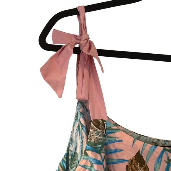 Tropical Leaf Print Women's Top Size Large - Picture 4 of 6